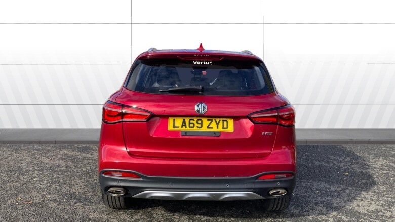 MG Hs 1.5 T-GDI Exclusive 5dr Petrol Hatchback